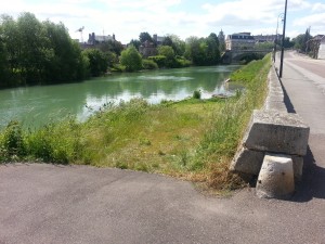 Mise à l'eau ancien abreuvoir.